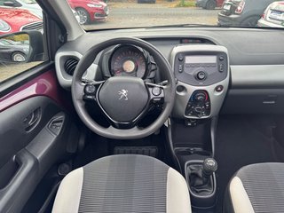 Peugeot 108 TOP Active/Faltdach/ - bilder 19