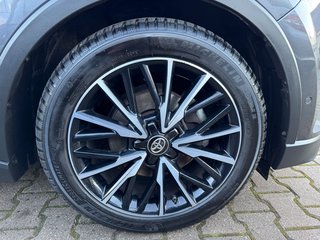 Toyota C-HR Hybrid/1.Hand/Kamera/ - foto 19