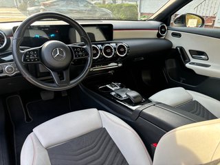 Mercedes-Benz A 200 A Limousine/Style/Kamera/ - foto 13