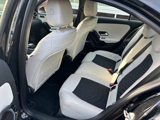 Mercedes-Benz A 200 A Limousine/Style/Kamera/ - foto 16