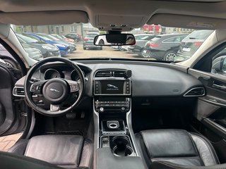 Jaguar XE Prestige/Panorama/Kamera/ - bilder 15