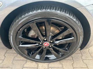 Jaguar XE Prestige/Panorama/Kamera/ - bilder 18
