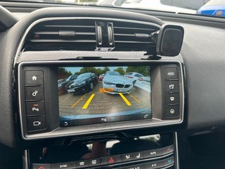 Jaguar XE Prestige/Panorama/Kamera/ - bilder 19