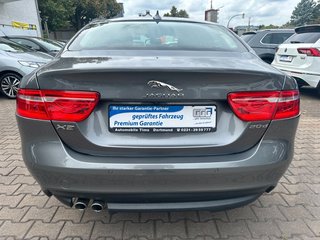 Jaguar XE Prestige/Panorama/Kamera/ - bilder 6