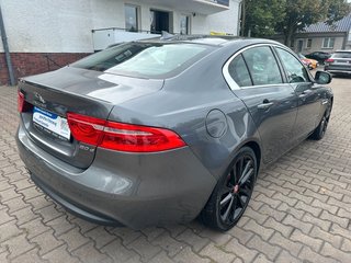 Jaguar XE Prestige/Panorama/Kamera/ - bilder 8