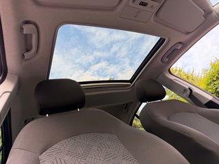 Opel Corsa E/Panorama/Kamera/ - foto 18