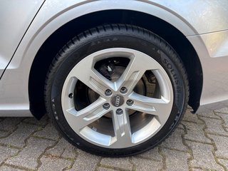 Audi A3 Limousine sport/Scheckheft/Navi/Top Zustand - bilder 11