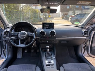 Audi A3 Limousine sport/Scheckheft/Navi/Top Zustand - bilder 16