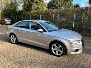 Audi A3 Limousine sport/Scheckheft/Navi/Top Zustand - bilder 3