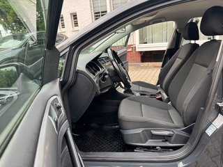 Volkswagen Golf VII Lim. Trendline BMT/Start-Stopp - bilder 13