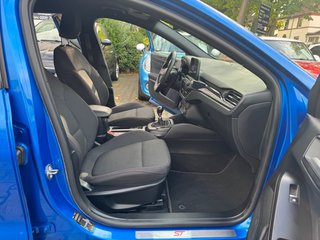 Ford Focus Turnier ST-Line - bilder 11