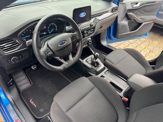 Ford Focus Turnier ST-Line - bilder 15