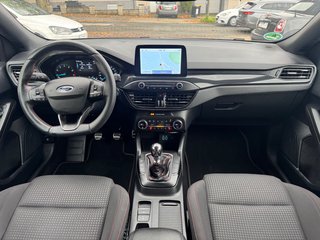 Ford Focus Turnier ST-Line - bilder 16