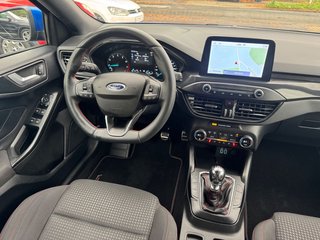 Ford Focus Turnier ST-Line - bilder 17