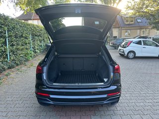Audi Q3 35 TFSI S line/Kamera/ - bilder 12