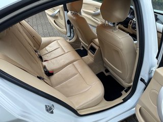 BMW Lim. 320 i/Leder/LED/ - bilder 13