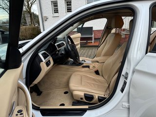 BMW Lim. 320 i/Leder/LED/ - bilder 15