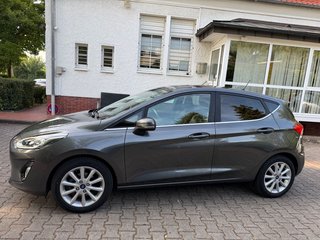 Ford Fiesta Titanium - bilder 2