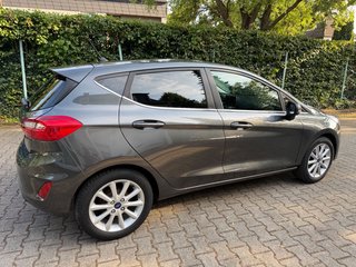 Ford Fiesta Titanium - bilder 6