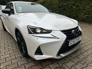 Lexus IS 300h Amazing Edition - bilder 3