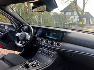 Mercedes-Benz E 300 E Limousine E 300 de/AMG Line/Panorama/ - foto 19
