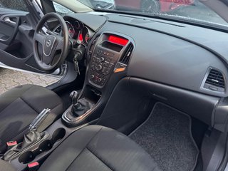 Opel Astra J Lim. 5-trg. Selection - bilder 18