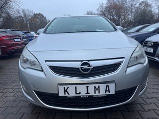 Opel Astra J Lim. 5-trg. Selection - bilder 4