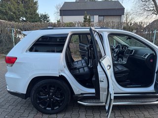 Jeep Grand Cherokee 3.0 CRD Summit/79.000/ - foto 12