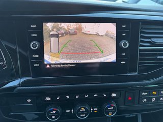 Volkswagen T6 Multivan Highline FWD/1.Hand/Kamera/Assist. - foto 20