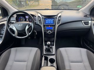 Hyundai i30 cw FIFA World Cup Edition/1.Hand/Kamer/Navi - bilder 17