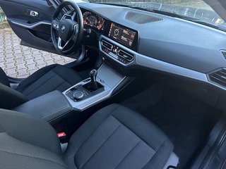 BMW 318 d Advantage/Kamera/Assistenten - foto 11