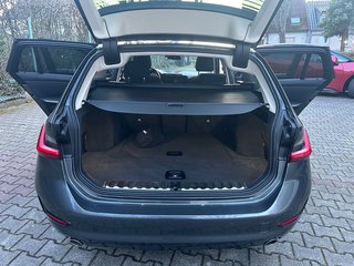 BMW 318 d Advantage/Kamera/Assistenten - foto 15