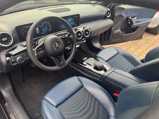 Mercedes-Benz A 200 d/Kamera/ - foto 9