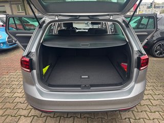 Volkswagen Passat Variant Business - bilder 15