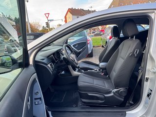 Hyundai i30 Coupe/1.Hand/ - bilder 14