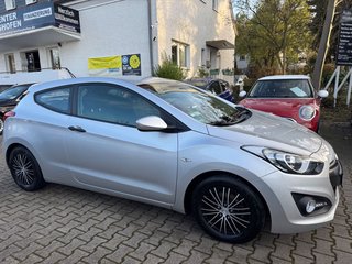 Hyundai i30 Coupe/1.Hand/ - bilder 4