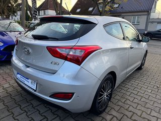 Hyundai i30 Coupe/1.Hand/ - bilder 5