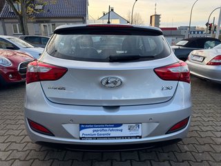 Hyundai i30 Coupe/1.Hand/ - bilder 7