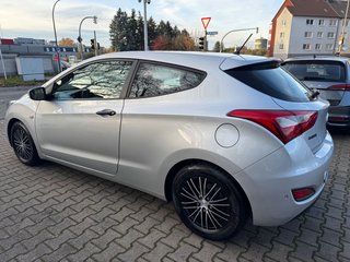 Hyundai i30 Coupe/1.Hand/ - bilder 9