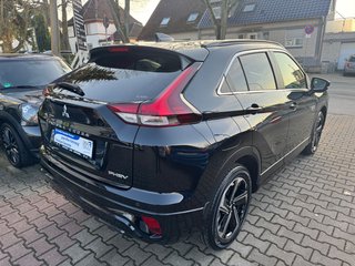 Mitsubishi Eclipse Cross Plus Select Black Hybrid 4WD - foto 4