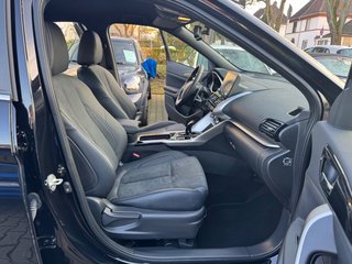 Mitsubishi Eclipse Cross Plus Select Black Hybrid 4WD - foto 9