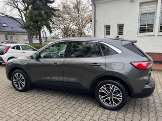 Ford Kuga Plug-In Hybrid Titanium X/1.Hand/Panorama/ - bilder 10