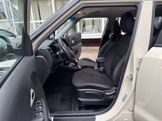 Kia Soul 1.6 GDI/Navi/Kamera/86.000km - bilder 15