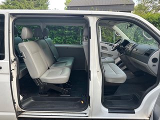 Volkswagen T5 2.0 TDI/Langer Radstand/Automatik/9-Sitzer/ - foto 19