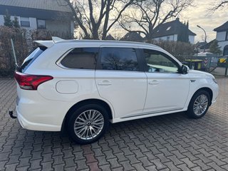 Mitsubishi Outlander PHEV Top 4WD/1.Hand/360°-Kamera - foto 8