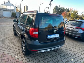 Skoda Yeti L&K 4x4/Navi/Panorama/Leder/ - foto 8