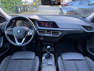 BMW 218 Gran Coupé/Sport Line/Kamera/ - bilder 16