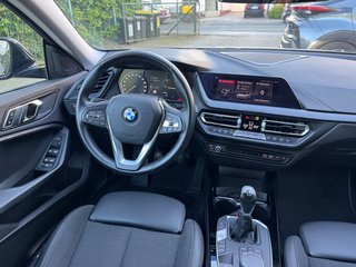 BMW 218 Gran Coupé/Sport Line/Kamera/ - bilder 17