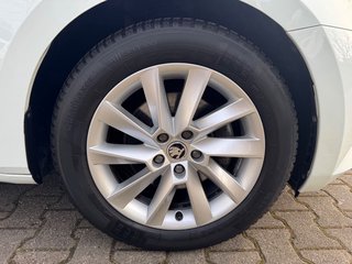 Skoda Superb Combi Style/1.Hand/ - foto 20