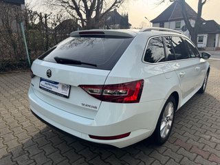 Skoda Superb Combi Style/1.Hand/ - foto 7